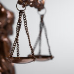 суд назначил арест за мат