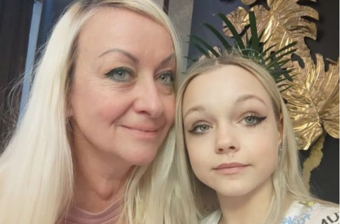 2025-12-01_20-54-41 Ирина и Елена Костылева, фото из соцсетей фигуристки